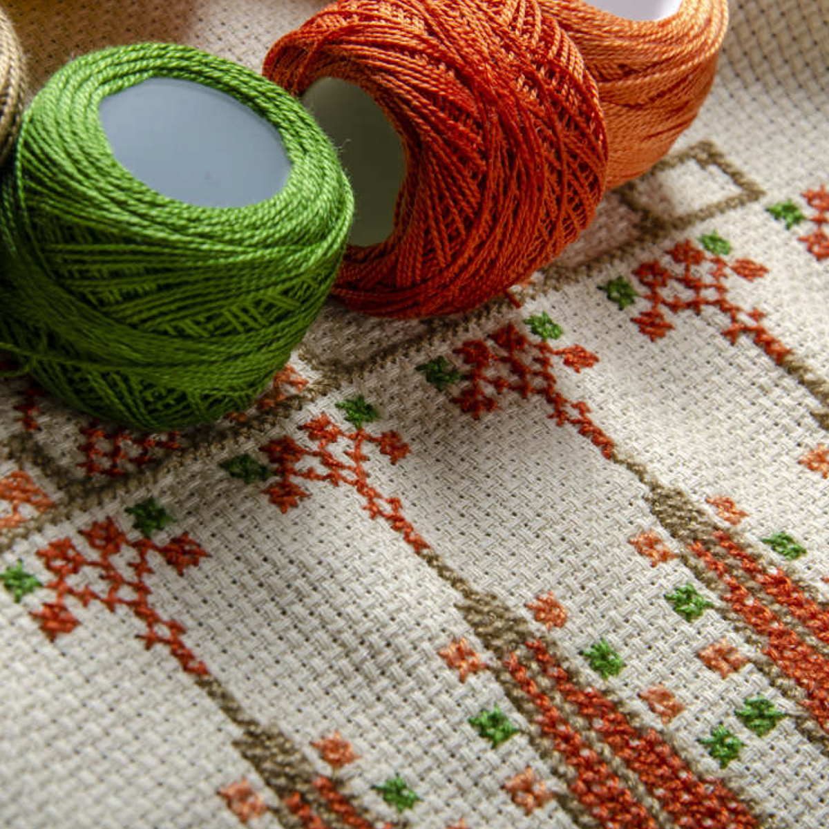Harvest Season – Palestinian Tatreez Embroidery Pattern (PDF)